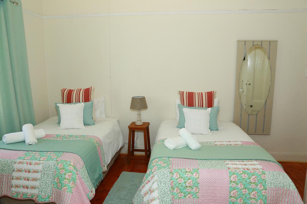 Hotel Die Hoekhuis Cradock Exterior foto